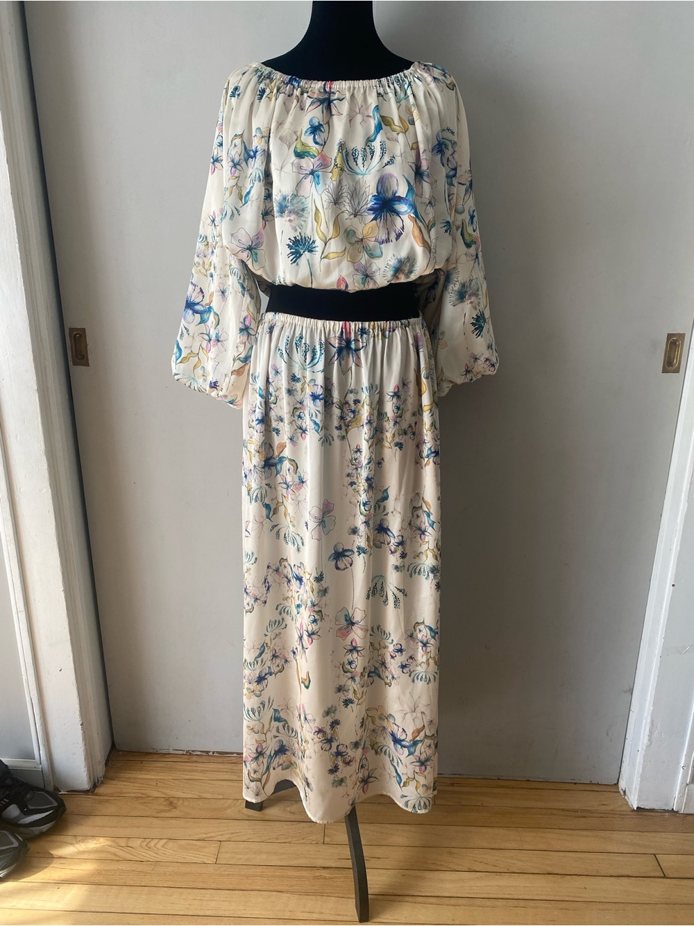 Steve Madden Cream Floral Maxi Skirt - Picture 3 of 5